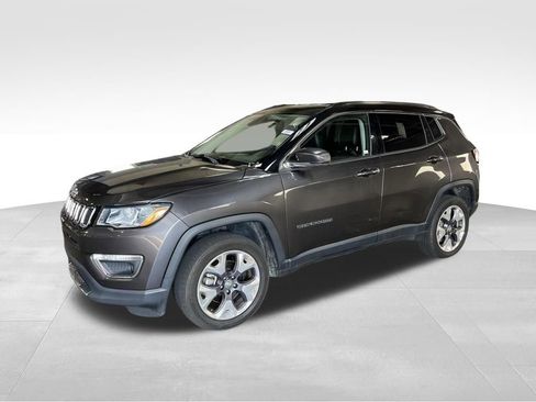 Used 2020 Jeep Compass Limited image 3