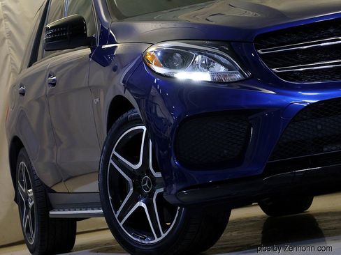 Used 2018 Mercedes-Benz GLE 43 AMG 4MATIC image 4