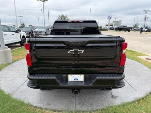 Used 2026 Chevrolet Silverado 1500 High Country w/ Midnight Edition AWD/4WD image 6