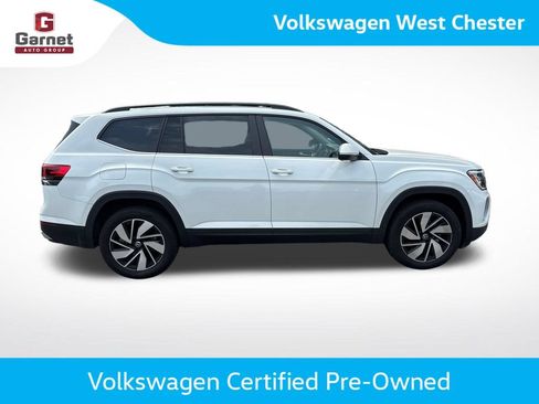 Used 2024 Volkswagen Atlas SE w/ Panoramic Sunroof Package AWD/4WD image 7