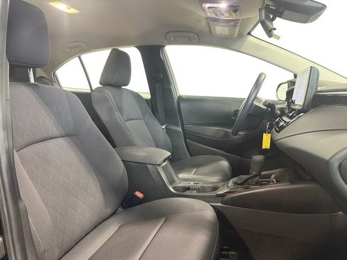 Used 2023 Toyota Corolla LE FWD image 17