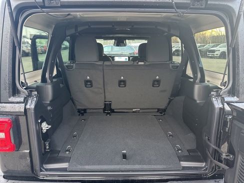 New 2026 Jeep Wrangler Unlimited Sport AWD/4WD image 26