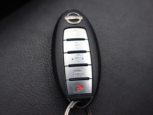 Used 2024 Nissan Armada SL w/ Midnight Edition Package image 37