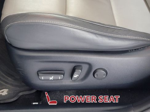 Used 2014 Toyota RAV4 Limited AWD/4WD image 15