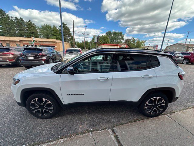 Used 2022 Jeep Compass Limited AWD/4WD image 4