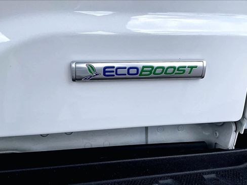 Used 2021 Ford F150 Lariat w/ Equipment Group 502A High image 10