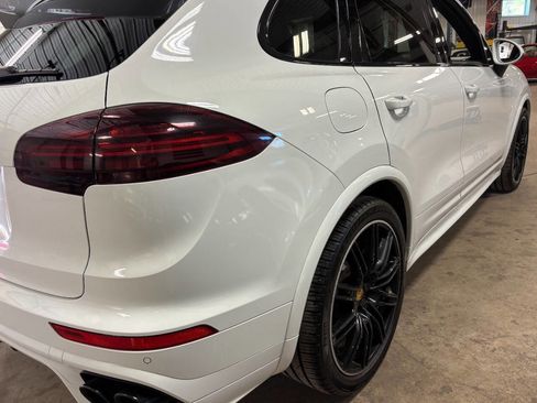 Used 2016 Porsche Cayenne GTS AWD/4WD image 13