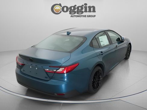 New 2026 Toyota Camry LE image 13