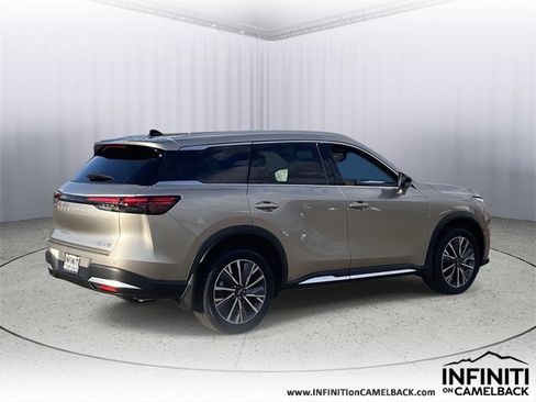 New 2026 INFINITI QX60 Luxe w/ Family Package image 5