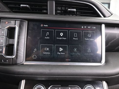 Used 2024 GMC Yukon XL Denali RWD image 29