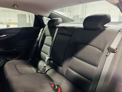 Used 2024 Chevrolet Malibu LT image 21