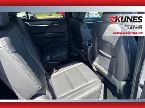 New 2026 GMC Acadia Elevation w/ Elevation Premium Package image 44