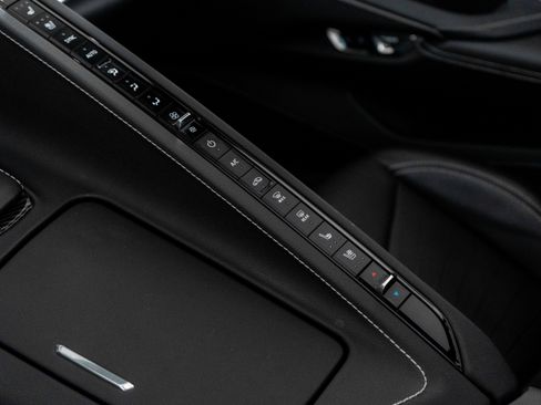 Used 2020 Chevrolet Corvette Stingray Preferred Cpe w/ 2LT image 36