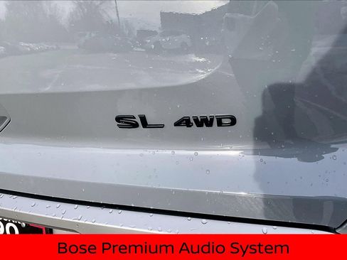 Used 2023 Nissan Pathfinder SL w/ SL Premium Package image 14