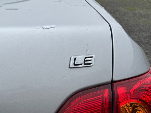 Used 2010 Toyota Corolla LE image 23