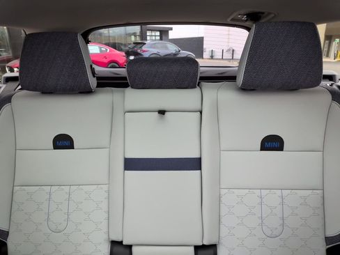 Used 2025 MINI Cooper Countryman S w/ Comfort Package Max image 24