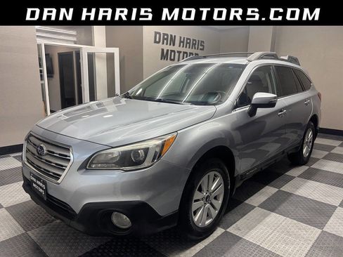 Used 2017 Subaru Outback 2.5i Premium AWD/4WD image 1