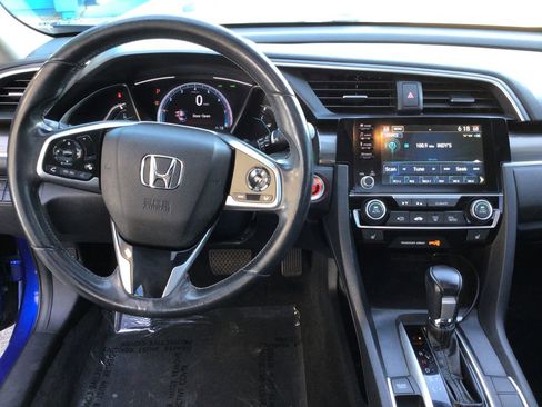 Used 2019 Honda Civic EX image 3