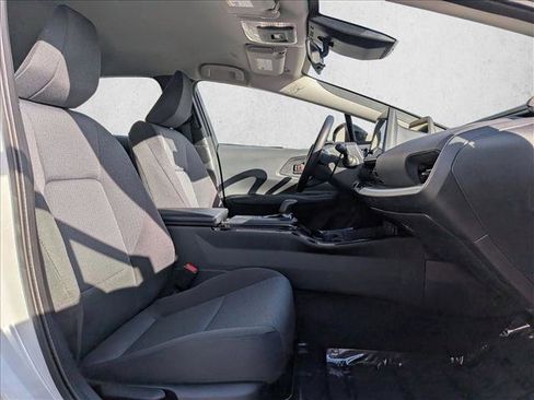 Used 2024 Toyota Prius LE image 22