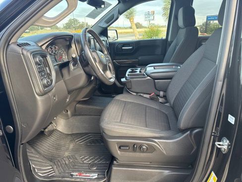 Used 2021 Chevrolet Silverado 1500 LT image 5