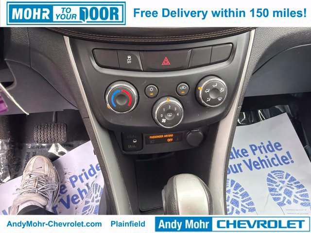 Used 2017 Chevrolet Trax LT AWD/4WD image 19
