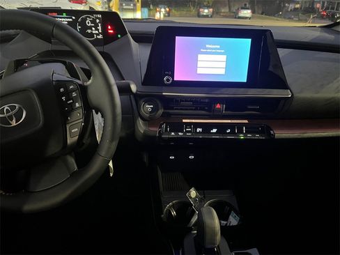 New 2026 Toyota Prius Plug-In Hybrid image 11