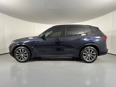 Used 2024 BMW X5 xDrive40i w/ M Sport Package image 4