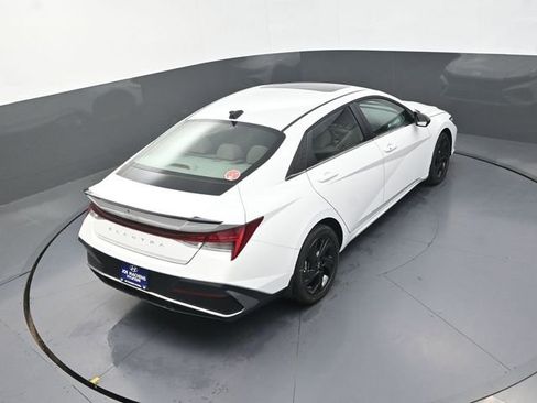 New 2026 Hyundai Elantra SEL Sport Premium FWD image 28