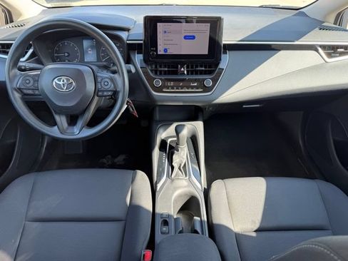 Used 2024 Toyota Corolla LE FWD image 24