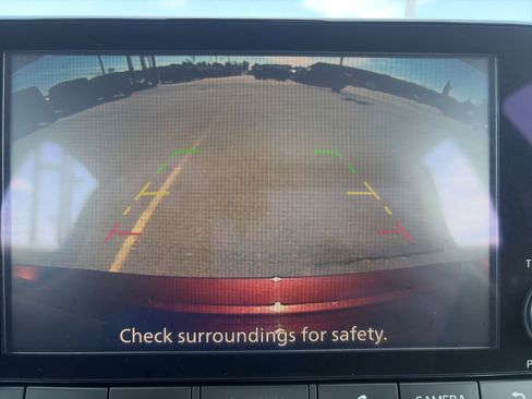 Used 2025 Nissan Altima 2.5 SV FWD image 22