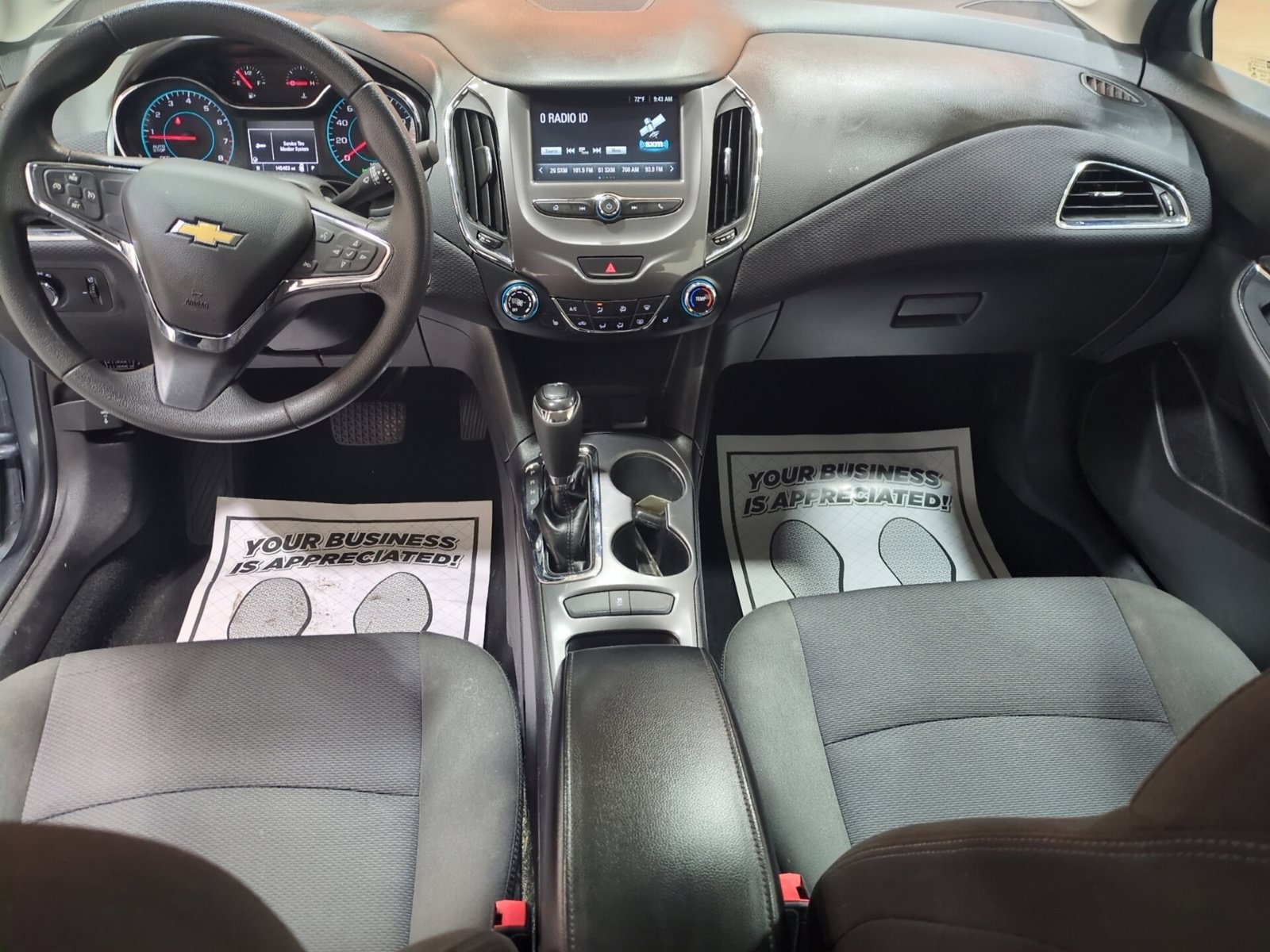 Used 2018 Chevrolet Cruze LT w/ Convenience Package FWD image 14