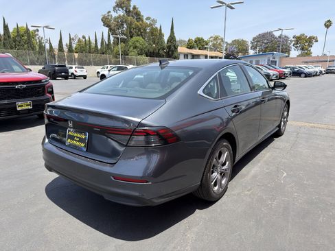 Used 2024 Honda Accord EX image 8