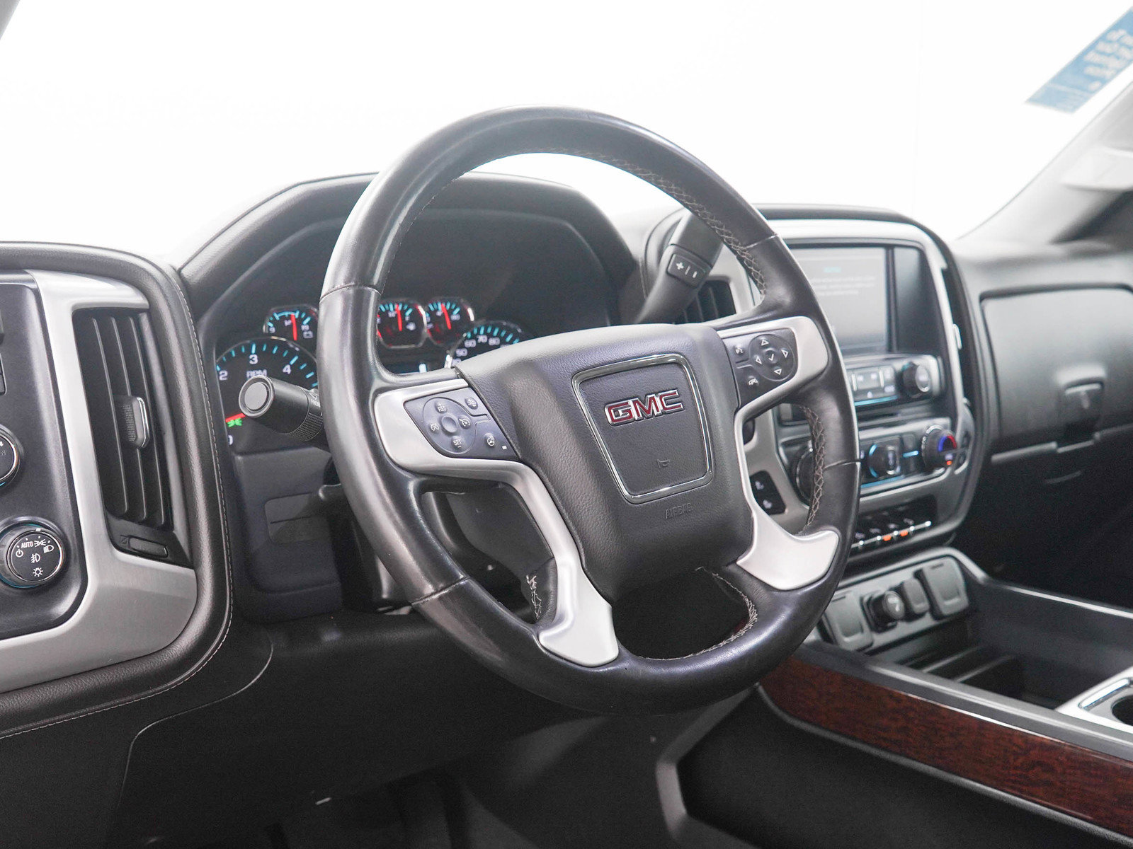 Used 2018 GMC Sierra 1500 SLT AWD/4WD image 26