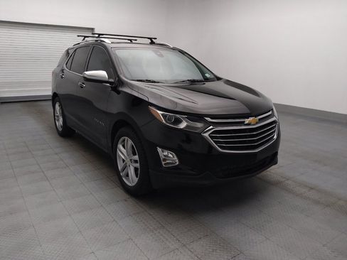 Used 2018 Chevrolet Equinox Premier FWD image 13