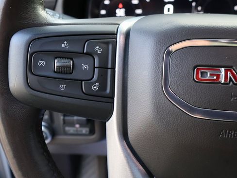 Used 2022 GMC Yukon SLT w/ SLT Luxury Package image 49