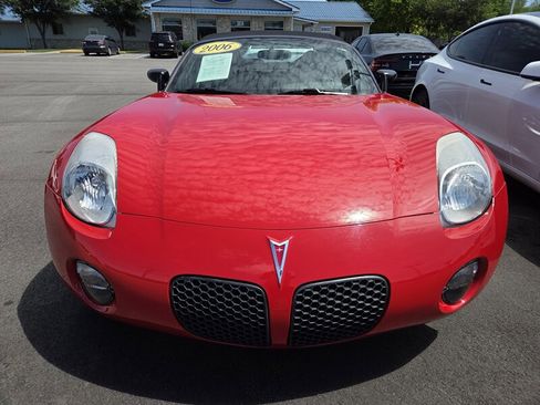 Used 2006 Pontiac Solstice Convertible w/ Premium Package RWD image 7