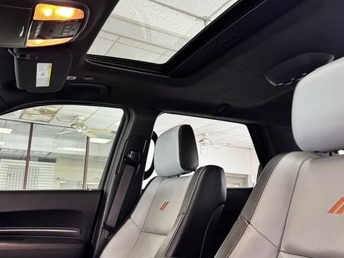 Certified 2022 Dodge Durango R/T w/ Tow 'N Go Package AWD/4WD image 24