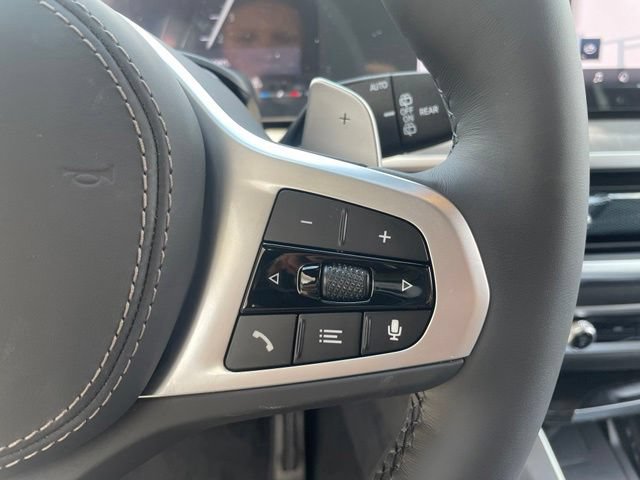 Used 2027 BMW X7 xDrive40i w/ M Sport Package AWD/4WD image 35
