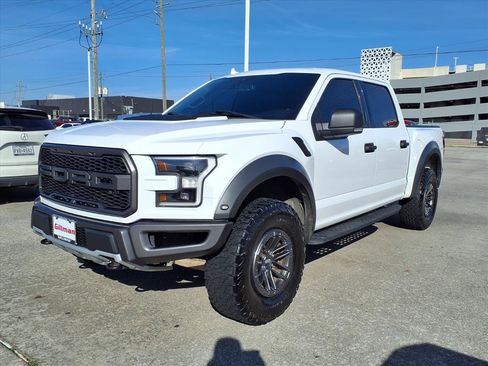 Used 2020 Ford F150 Raptor w/ Equipment Group 801A Mid image 21