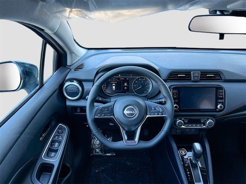 New 2025 Nissan Versa SR image 20