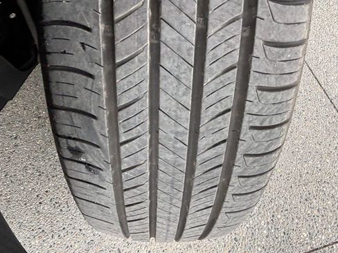 Used 2024 Honda CR-V EX-L image 31