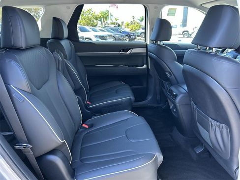 Used 2023 Hyundai Palisade SEL w/ Cargo Package image 30