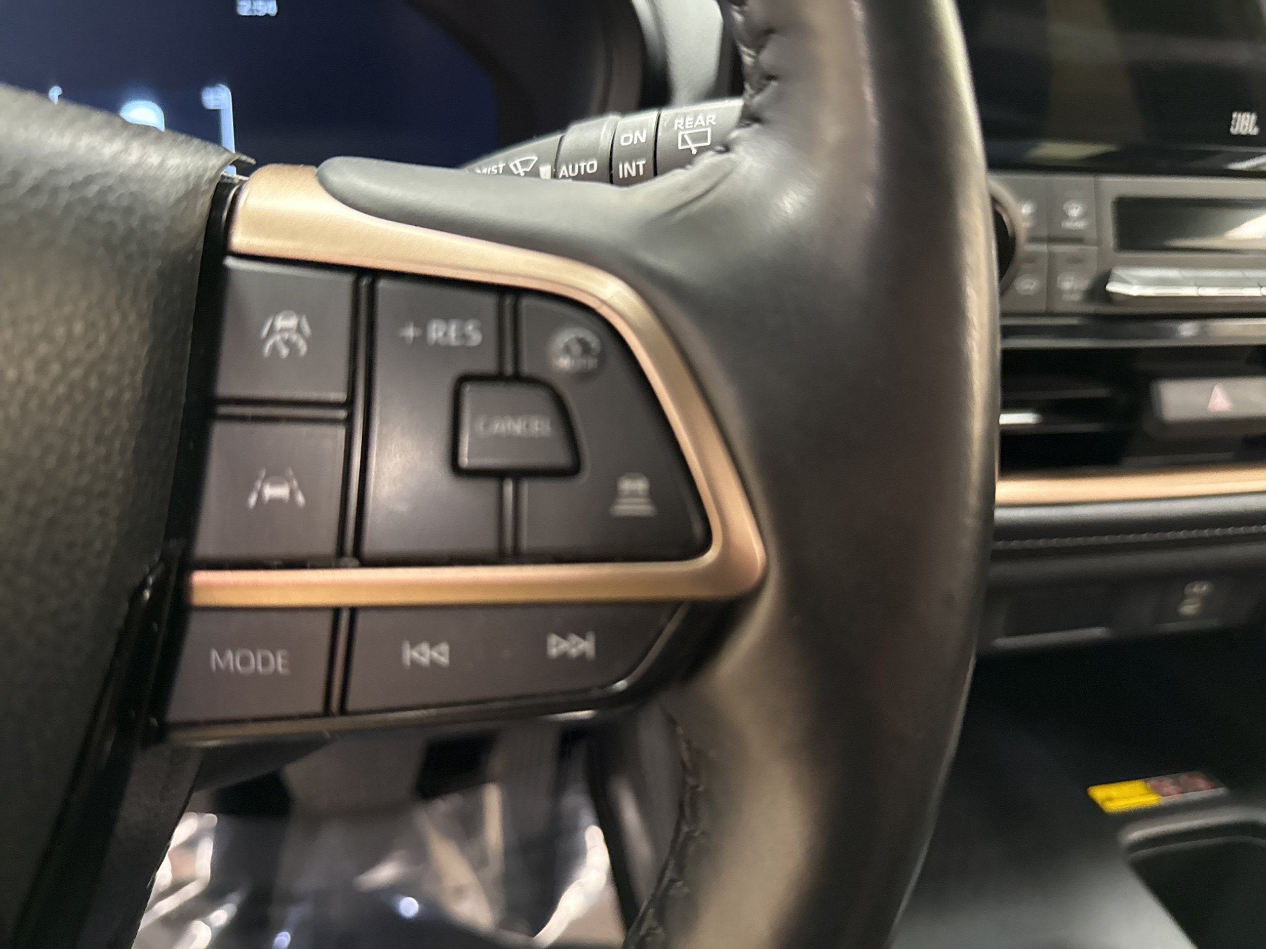Used 2024 Toyota Grand Highlander AWD Hybrid image 34