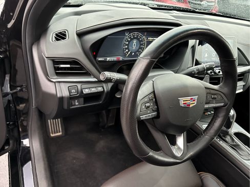 Used 2022 Cadillac CT4 Sport image 11