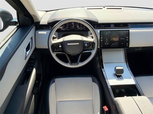 Used 2025 Land Rover Range Rover Velar S image 17