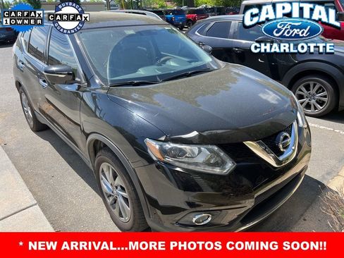 Used 2015 Nissan Rogue SL w/ SL Premium Package FWD image 2