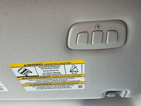 Used 2025 Ford Expedition Active AWD/4WD image 42