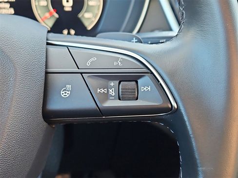 Certified 2025 Audi Q5 2.0T Premium Plus image 30