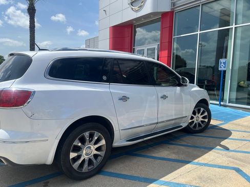 Used 2017 Buick Enclave Premium FWD image 8