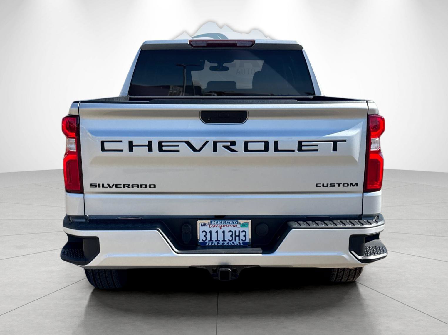 Used 2021 Chevrolet Silverado 1500 Custom w/ LPO, Dark Essentials Package RWD image 4
